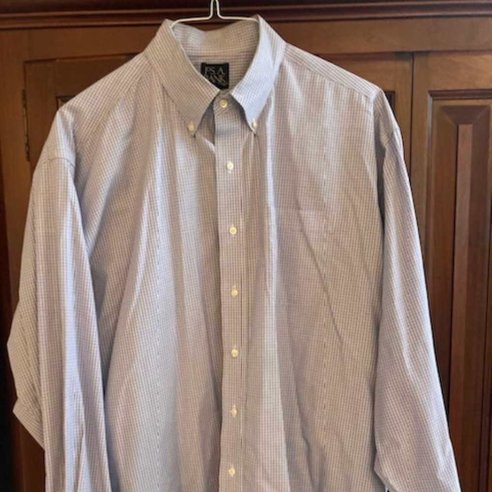 Jos. A. Bank men's dress shirt, 171/2  35, Blue and White